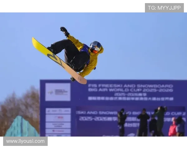 世界杯表演滑雪视频播放（世界杯滑板）sports